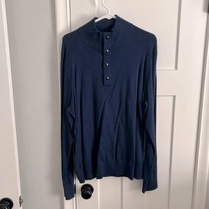 Banana Republic Sweater. Quarter Button. Navy Blue. Excellent Condition. XL.